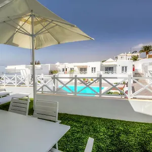 https://flower-beach-suite-1.puertodelcarmen-hotels.org