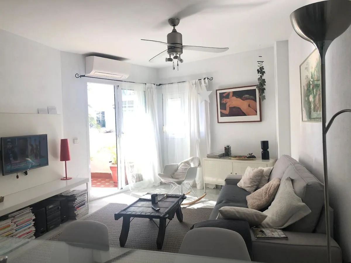 M&J Benalmadena Retreat Apartment